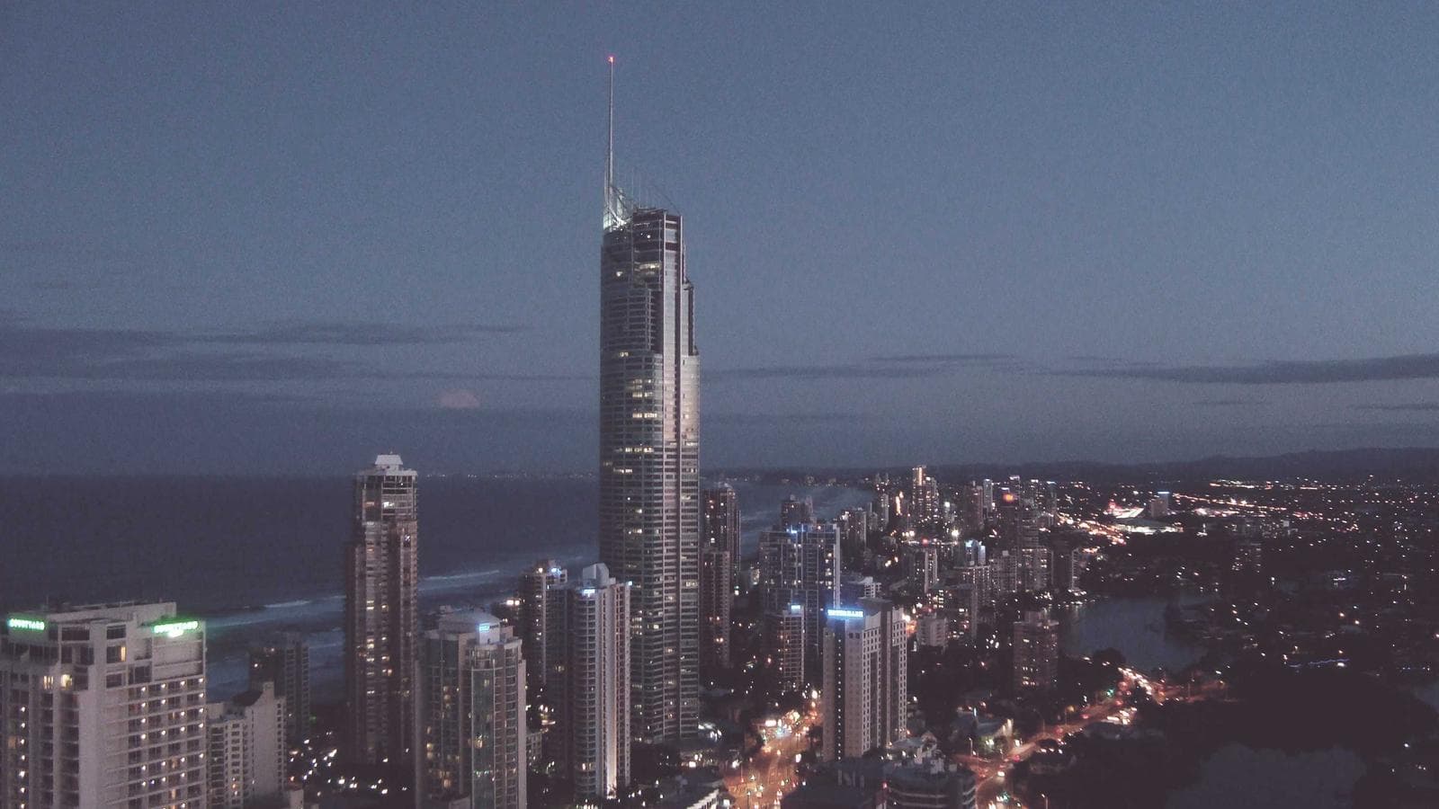 The simple strength standards every man should aim for by 40